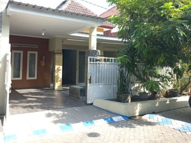 Jual rumah taman Aloha Sidoarjo