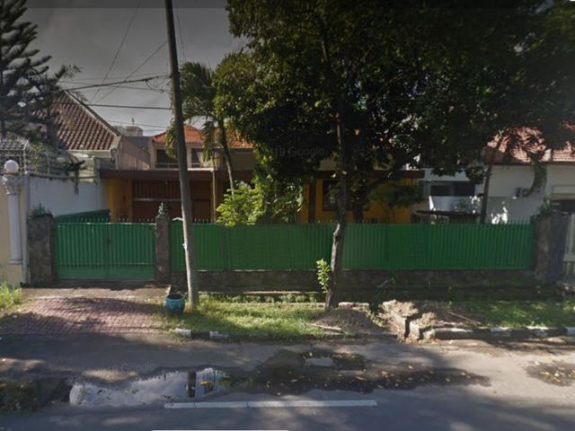 Rumah 1.5 Lantai Jl. Kartini Surabaya