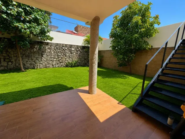 place photo 36