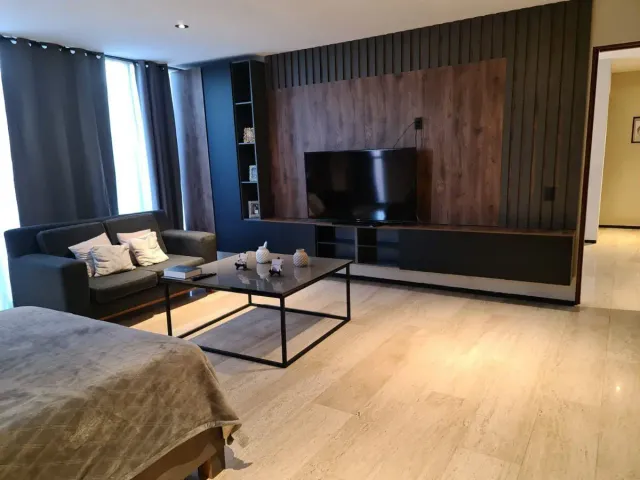 place photo 33