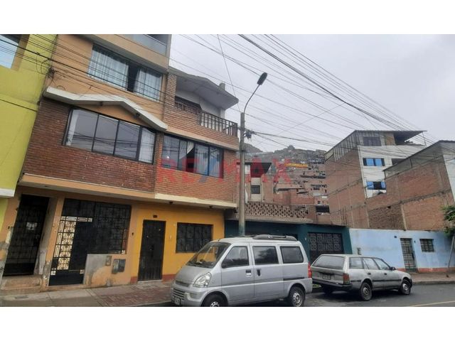Venta Casa En La Corporacion