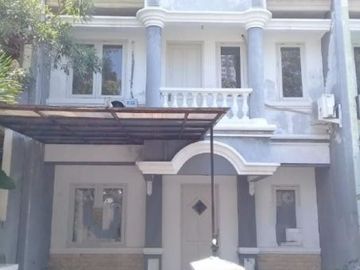 Rumah Sorento Pakuwon City STRATEGIS