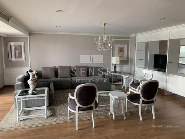 Large 3 Bed for rent at regent on the park 2