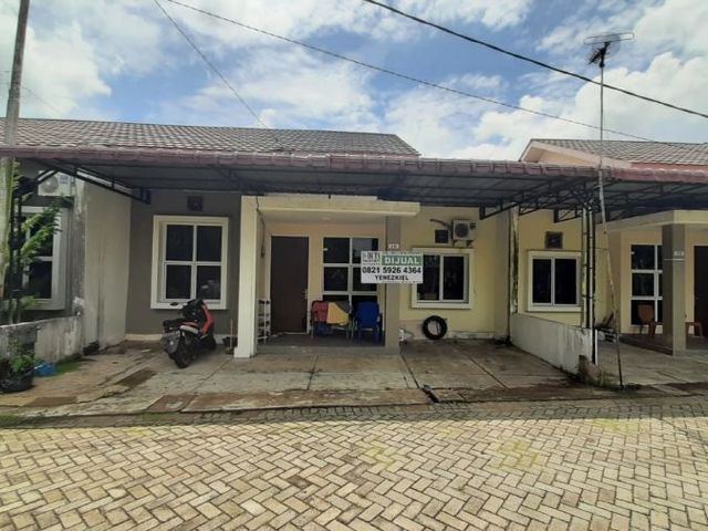 Rumah Greenhill, Parit Haji Husin 2, Pontianak, Kalimantan Barat