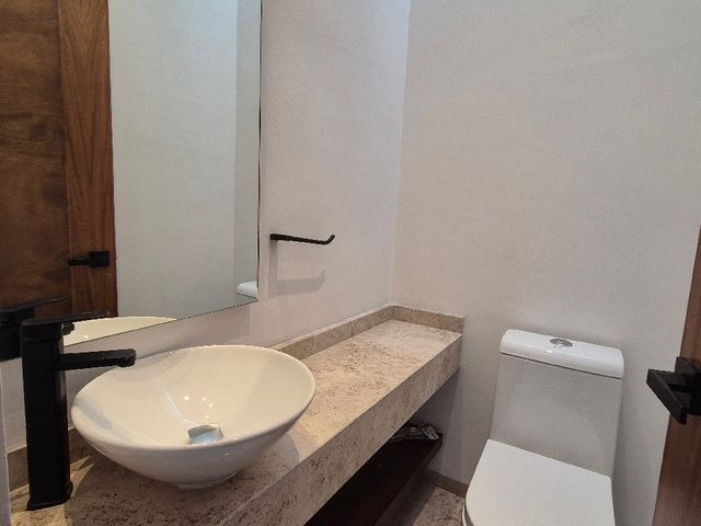 place photo 36