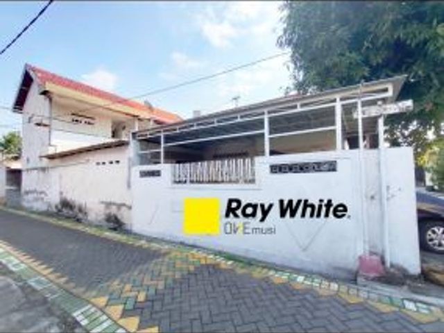 Dijual Rumah Lama HOEK