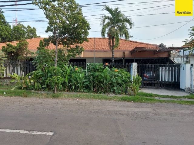 Dijual Rumah Sangat Strategis Di Jl. Perak Barat, Surabaya