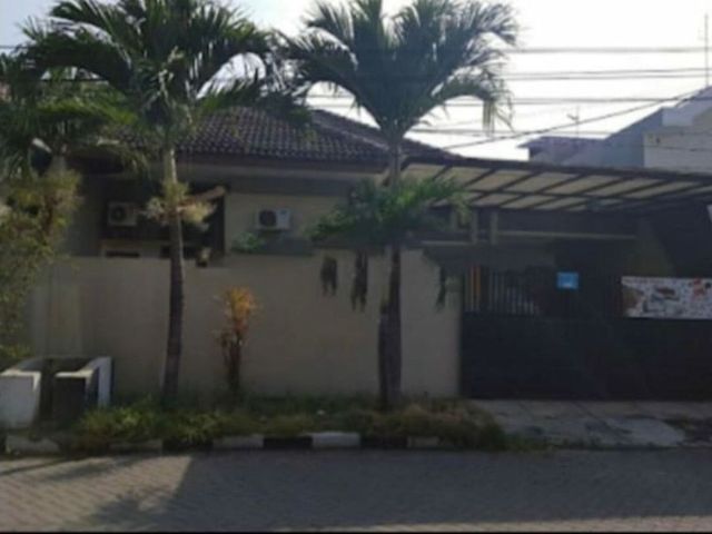 Rumah Sutorejo Timur