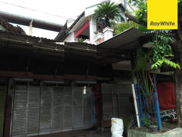 Dijual Rumah Siap Huni 2 Lantai Di Jl. Demak , Bubutan Surabaya