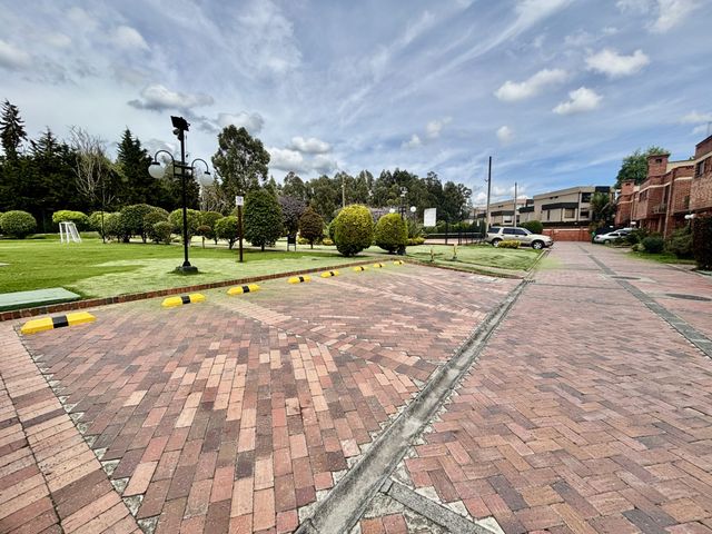 place photo 30