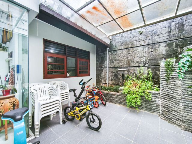 place photo 24