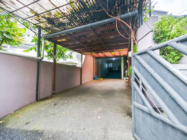 place photo 52