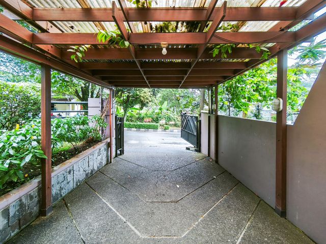 place photo 56