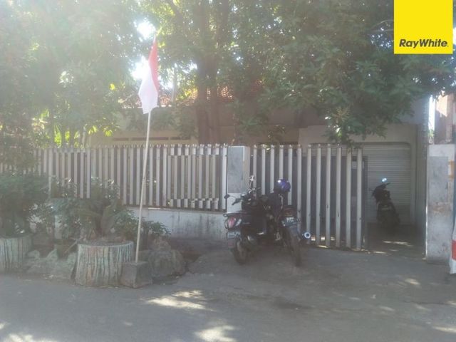 Disewakan Rumah Siap Huni Dengan 5 Kamar Di Wonorejo, Surabaya