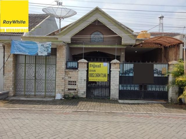 Rumah Usaha 1,5 Lantai Manukan Lor DN