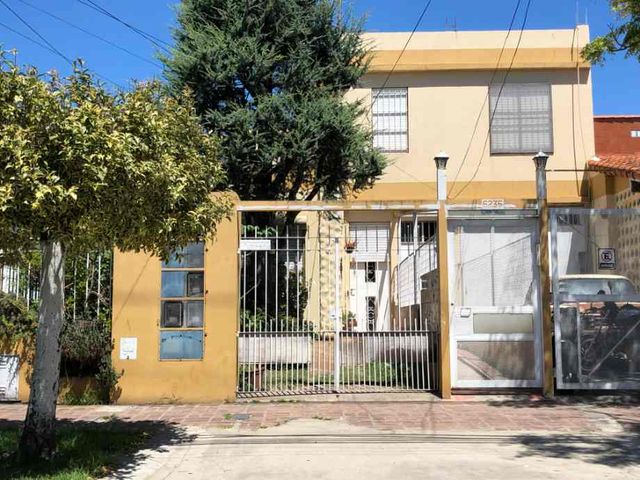 Casa PH en venta en Wilde