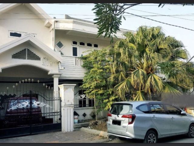 Rumah kos istimewa di di jalan doho surabaya pusat