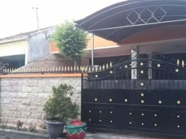 Rumah Siap Huni Jalan Banyu Urip Surabaya