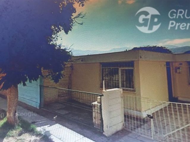 Casa en venta de 2 dorm y un baño, amplio terreno en Copiapó
