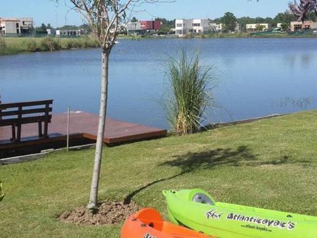 place photo 32