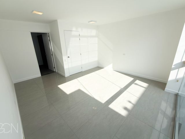 place photo 53
