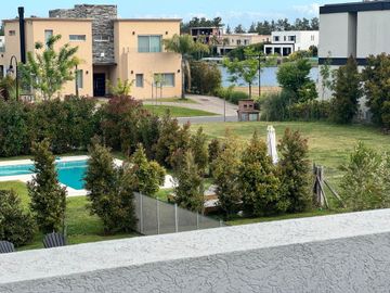 place photo 39