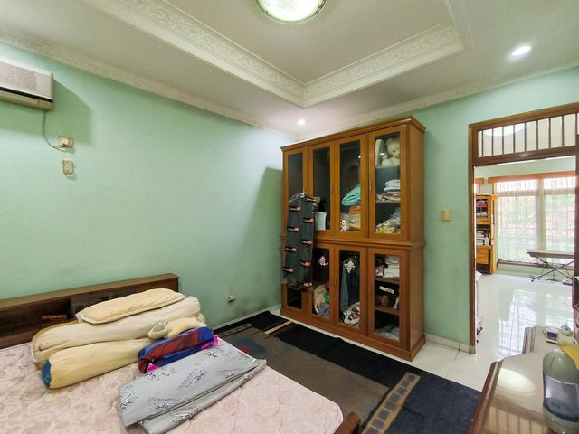 place photo 84