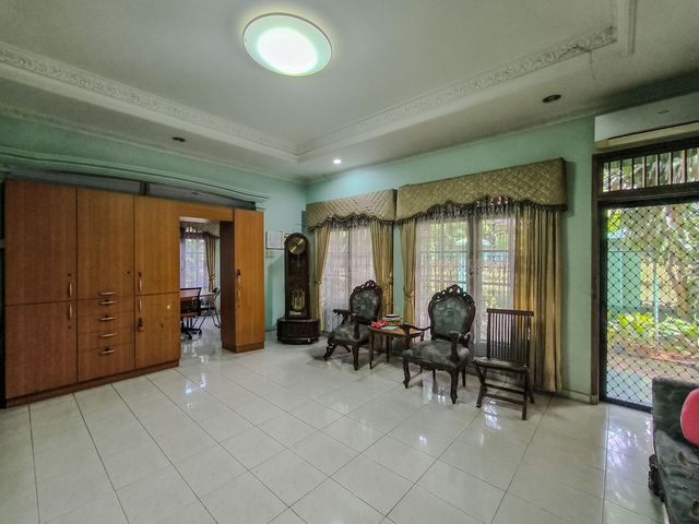 place photo 52