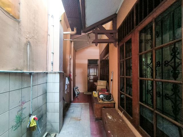 place photo 100