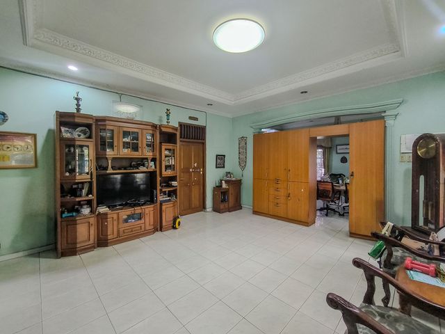 place photo 54