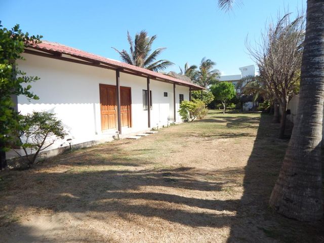 place photo 24