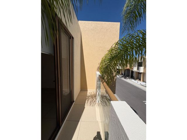 place photo 28