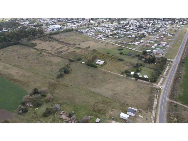 Venta Campo en Tezanos Pinto