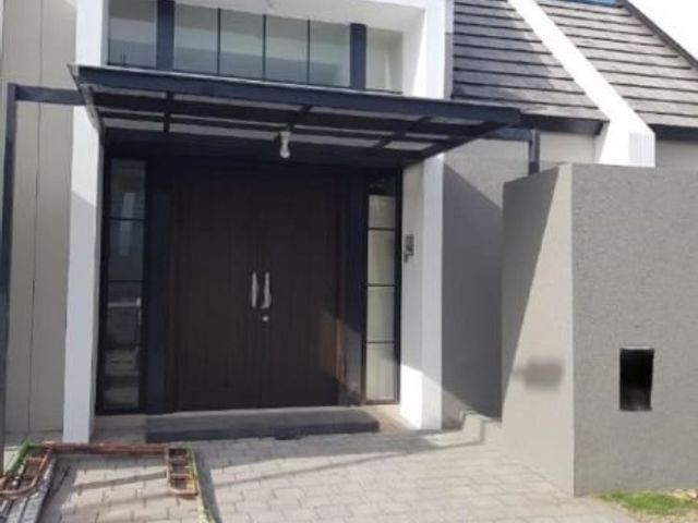 Rumah Grand Sunrise, Strategis