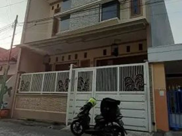 DiJual Rumah Siap huni 2 lantai di Karangrejo Timur Sby