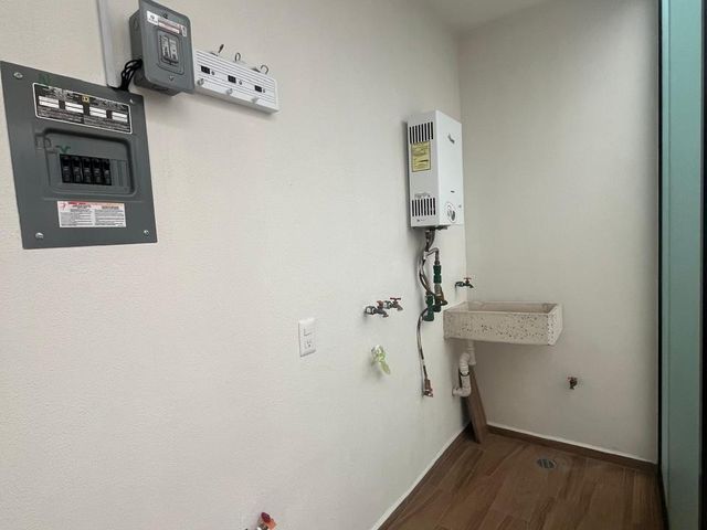 place photo 15