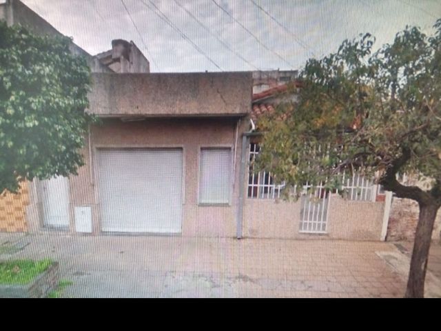 Casa  en Venta Ramos Mejia / La Matanza (A025 3047)