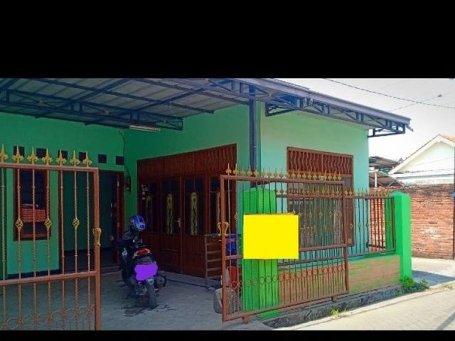 Di jual rumah di Wage Sidoarjo