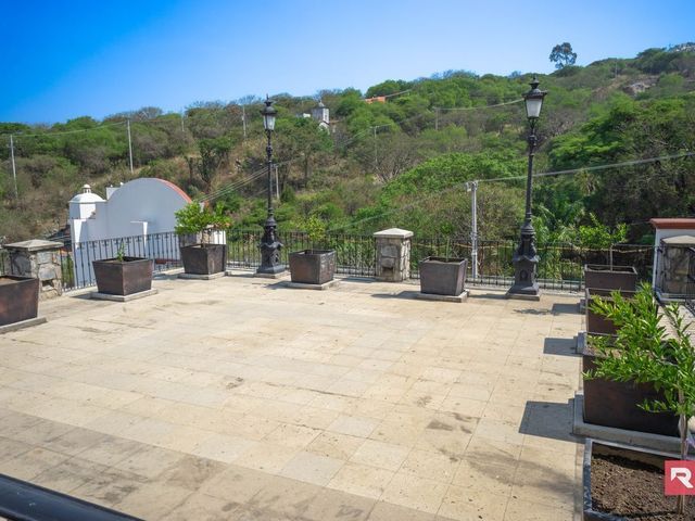 place photo 36