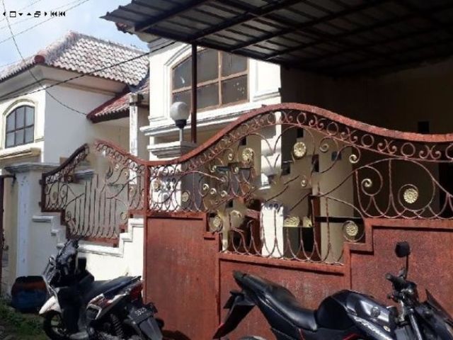 Rumah di Ploso Timur, Strategis