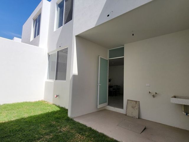 place photo 38