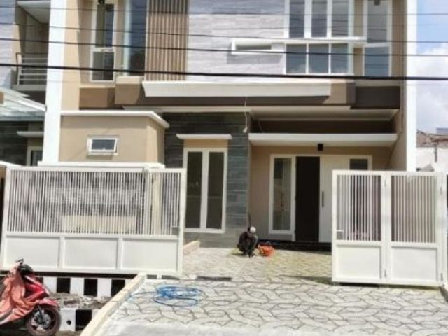 Rumah Baru Gress Jemursari, ROW 5 MOBIL, Strategis