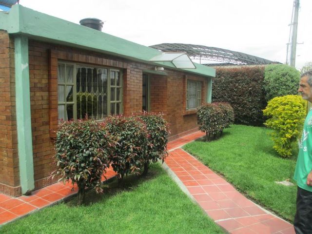 casa campestre en venta en autopista chía cajica. Cod V2228