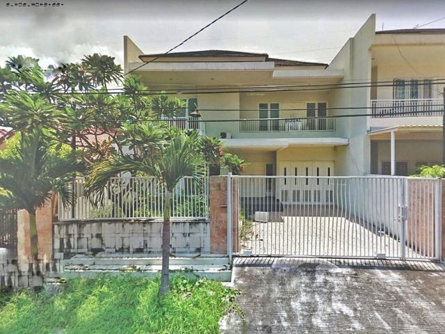 Rumah Mojoarum BAGUS TERAWAT 2 LANTAI Row jalan 3 mobil