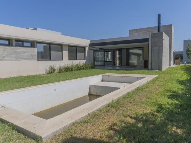 place photo 44