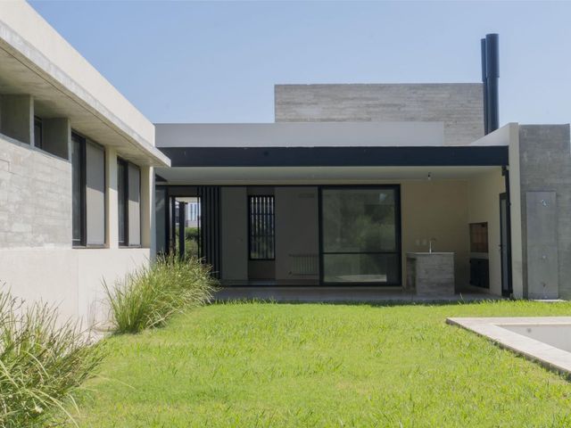 place photo 43
