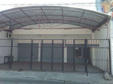 Rumah disewakan Manukan Krajan Surabaya