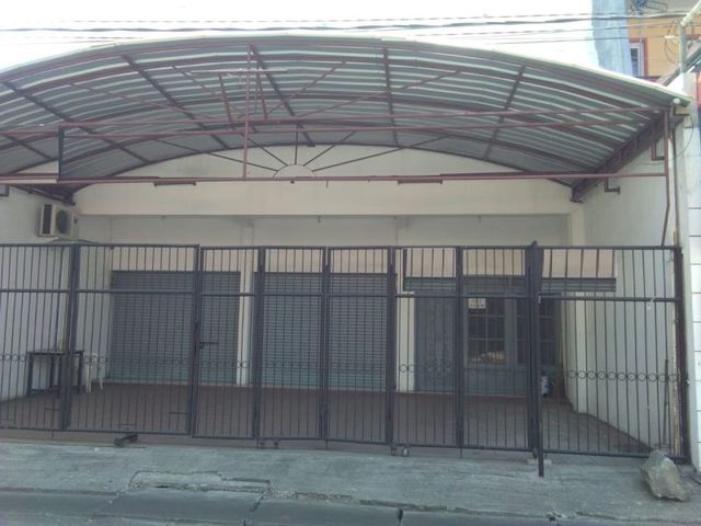 Rumah disewakan Manukan Krajan Surabaya