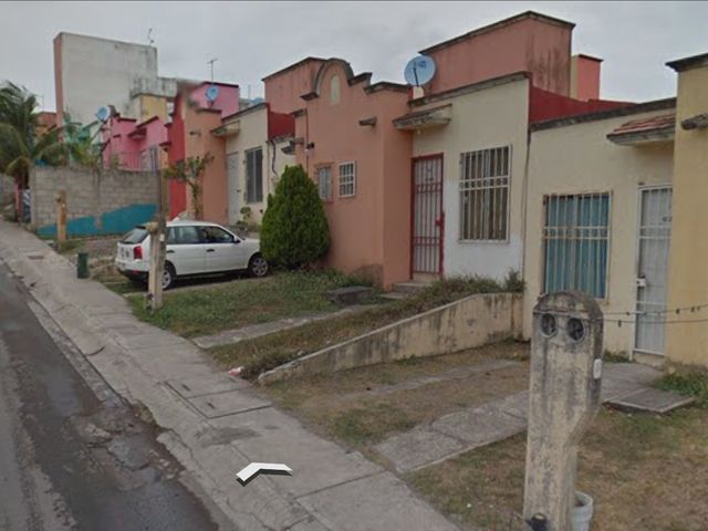 KGM- VENTA CASA REMATE SOLO AL CONTADO, PALMA REAL
