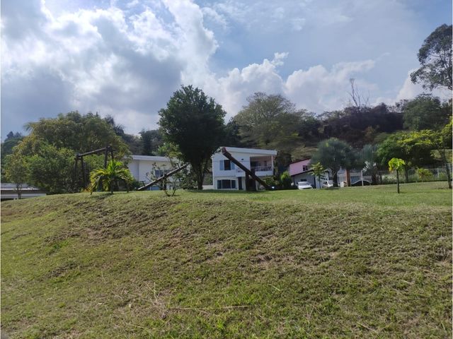 place photo 66